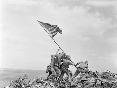 Rosenthal&rsquo;s iconic shot came early in the bloody campaign, and it led him to win the Pulitzer Prize for Photography that year.&nbsp;&nbsp;