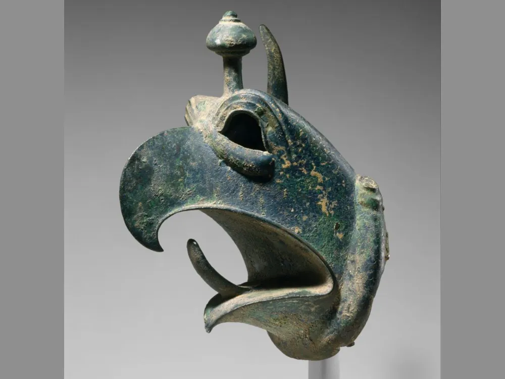 Griffin head