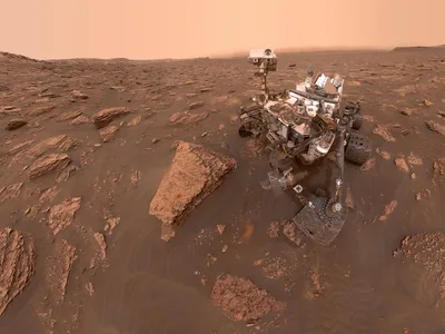 A self-portrait of NASA&#39;s Curiosity rover, taken on June 15, 2018