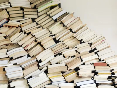 Some authors say that reading piles of books just to write blurbs for friends and colleagues is an overly time-consuming process that adds little value.