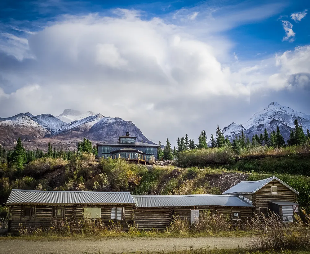 Lodge at Black Rapids