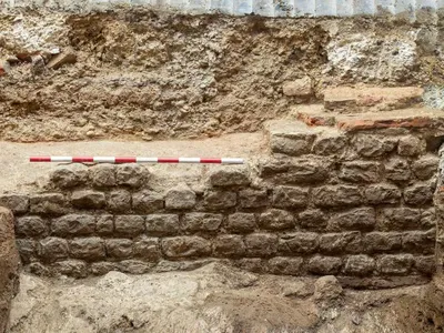 A section of the basilica&#39;s wall